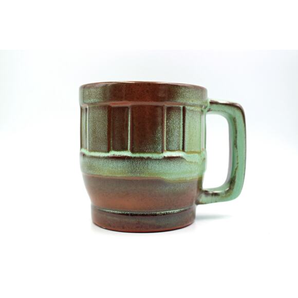 Pair of Frankoma Avocado Green "Wagon Wheel" Mugs - Picture 11 of 13